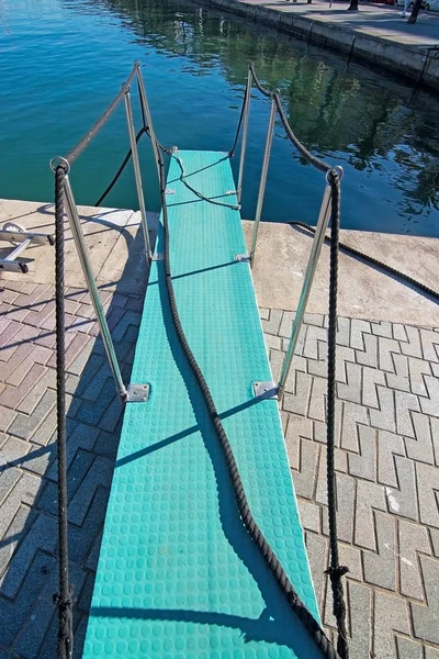 Türkis Board Bridge Seil Und Kein Boot Marine Detail Palma — Stockfoto