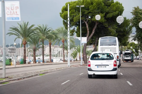 Palma Mallorca Spain November 2011 Rainy Winter Skies Cars City — Stock Photo, Image