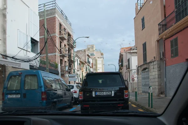 Palma Mallorca Espanha Novembro 2011 Rua Estreita Lotada Traficada Santa — Fotografia de Stock