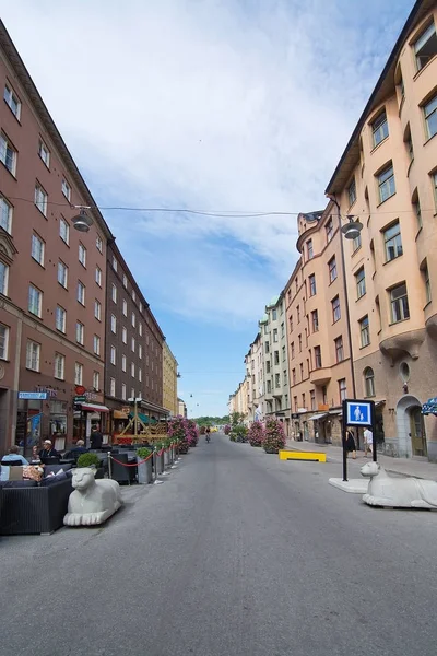 Stockholm Suecia Julio 2018 Calle Peatonal Con Restaurantes Leones Hormigón — Foto de Stock