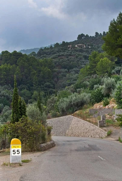 Majestic Mountain Landscape Sun Shade Green Nuances Thunderstorm August Mallorca — Stock Photo, Image