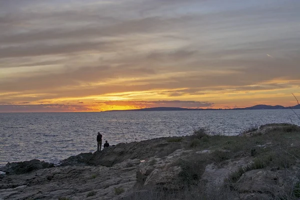Palma Mallorca Spain November 2018 Silhouette People Fishing Rods Ocean — Stock Photo, Image