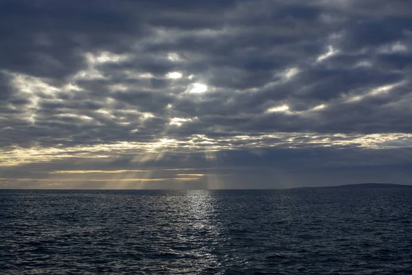 Atmospheric Cloudscape Sunrays Sunset November Mallorca Spain — Stock Photo, Image