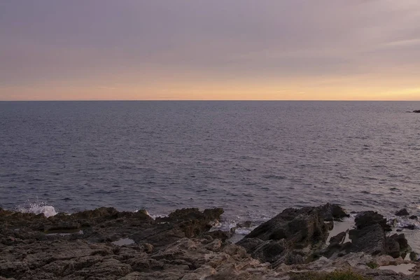 Akdeniz Düz Ufuk Çizgisine Pembe Mavi Kasım 2018 Mallorca Spanya — Stok fotoğraf