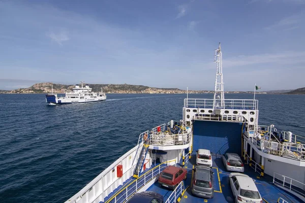 Ferry between Palau and Isola Maddalena in Sardinia Italy — Stock Photo, Image