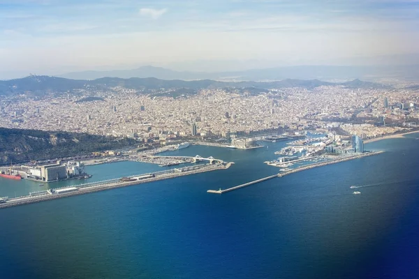 Aerial view of Barcelona with port ferries La Sagrada Familia — Stock Photo, Image