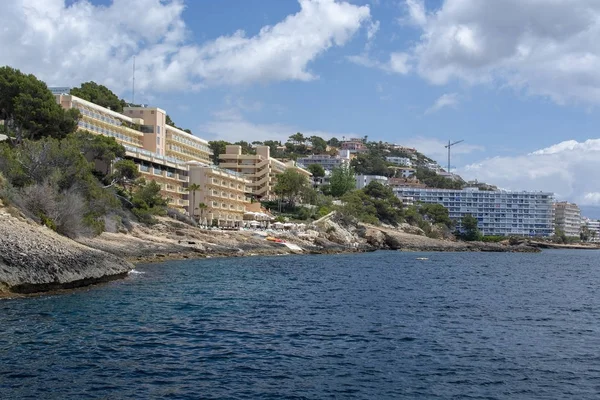 Sentido Punta del Mar resort rocas mar — Foto de Stock