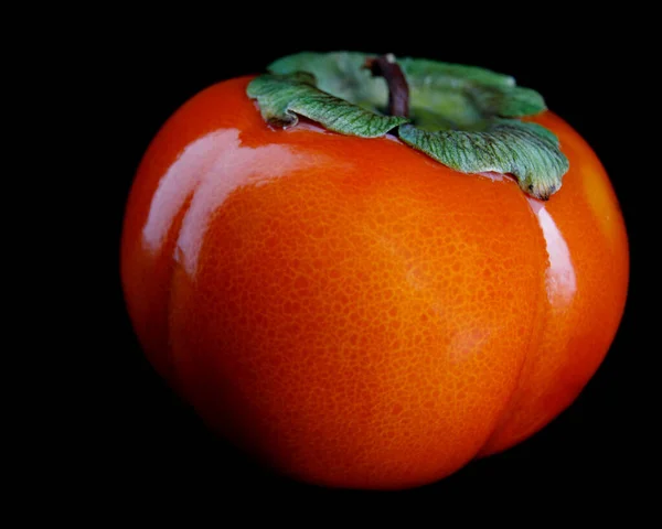 Perfektes Bild Der Reifen Persimmon Isoliert Auf Schwarzem Hintergrund — Stockfoto