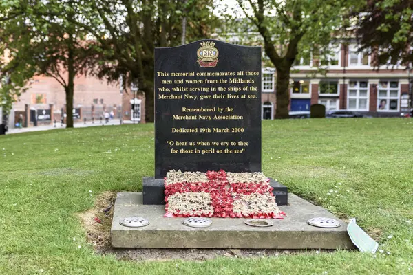 Gravestones Tribute War Veterans Birmingham Grave Located Jewellery Quarter Birmingham — Stock Photo, Image