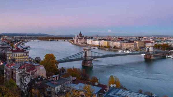 Panorama Hungarian Parliament Chain Bridge Szechenyi Lanchid River Danube Budapest — Stock Photo, Image