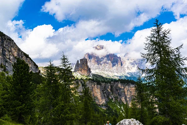 Dolomites iki yürüyüş — Stok fotoğraf