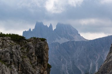 Dolomites yedi bulutlar