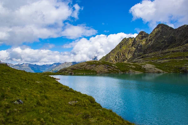 Danau kecil Alpine di Tyrol empat — Stok Foto