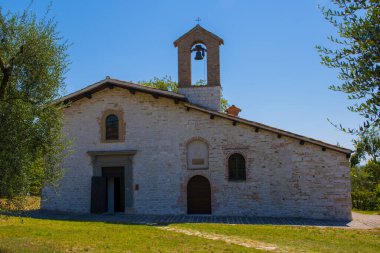 Gubbio 'da küçük bir kilise.