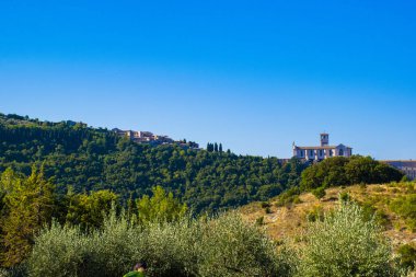 Assisi 'deki Bazilika' nın panoramik görünümü