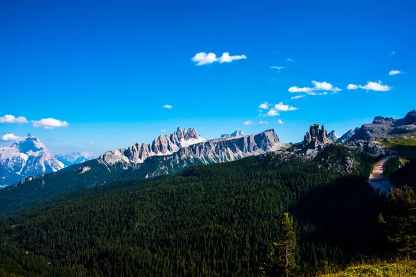 Talya Veneto Belluno Daki Cortina Ampezzo Nun Dolomitlerinin Güzel Doruklarına — Stok fotoğraf
