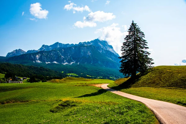 Die Wolkenverhangenen Gipfel Der Dolomiten Rund Cortina Ampezzo Belluno Italien — Stockfoto