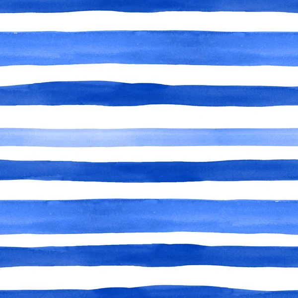 Nautische stijl naadloze patroon met aquarel blauwe horizontale strepen op witte achtergrond. Zomer hand getekende textuur. — Stockfoto
