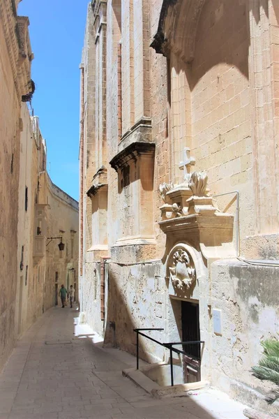 Mdina Malta Agosto 2015 Entrada Para Capela Católica Rua Estreita — Fotografia de Stock