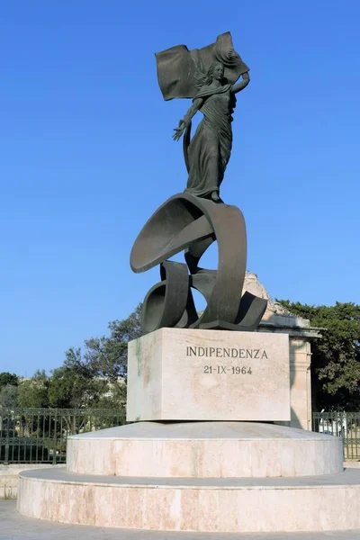 Valletta Malta August 2019 1964 독립을 기념하는 기념비 — 스톡 사진