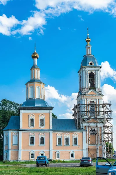 ロシア イギリス 2020年7月 再建中の鐘楼3層式正教会 — ストック写真