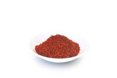 Beyaz arka planda acı biber. (Kırpma Yolu ile).