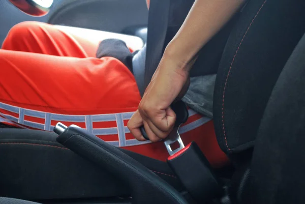 Como bloquear o carro Belt.car acessórios e peças . — Fotografia de Stock