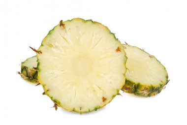 Ananas parçalara ayrılır. Kırpma Yolu ile.
