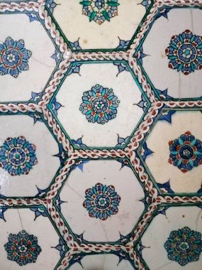 antika Seramik kiremit, altıgen motif