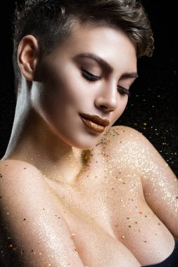 Lüks akşam partisi makyajı