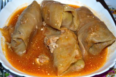 soslu lahana rulo. Ev yemekleri