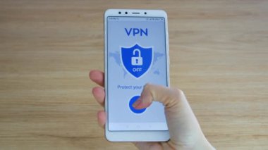 VPN. sanal özel ağ. Akıllı telefonda VPN 'i açma. Veri şifrelemesi. IP yerine. Siber güvenlik ve gizlilik. Kişisel veri koruması. Gizlilik Koruması.