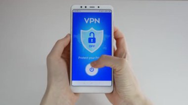 VPN. sanal özel ağ. Akıllı telefonda VPN 'i açma. Veri şifrelemesi. IP yerine. Siber güvenlik ve gizlilik. Kişisel veri koruması. Gizlilik Koruması.