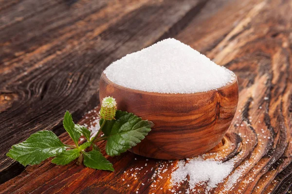 Zucchero Cristallo Ciotola Con Erbe Dolci Azteche Sul Tavolo Legno — Foto Stock