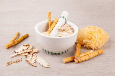 Harç Çin şifalı otlar. Yüksek tansiyon için ilaç. TCM.