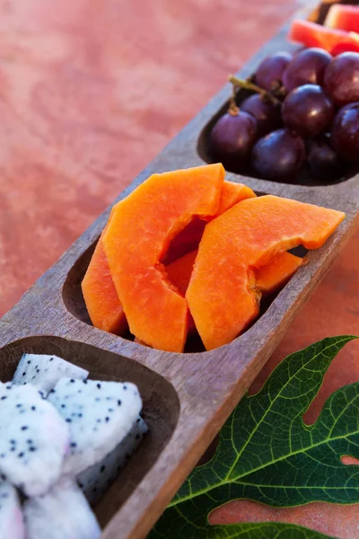 Tropische Bunte Exotische Gesunde Früchte Wassermelone Drachenfrucht Papaya — kostenloses Stockfoto