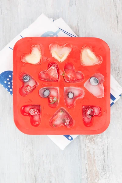 Ice Tray Fruit White Wooden Background Top View Refreshment Summer — Stock Photo, Image