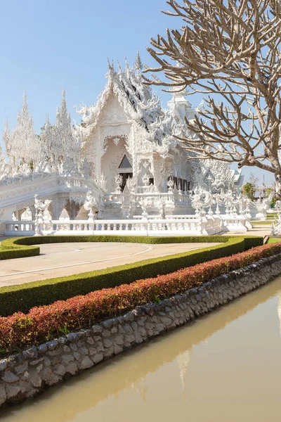 Chiang Rai, Tayland - 23 Ocak 2018. Wat Rong Kun, Beyaz Tapınak