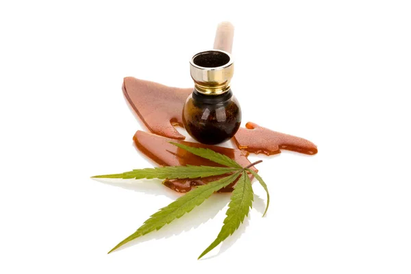 Marihuana medicinal, concentrado, remedio a base de hierbas . —  Fotos de Stock