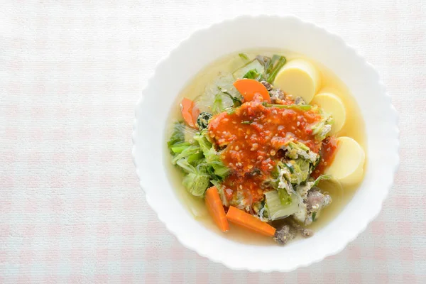 Sukiyaki ile afiyet olsun, Japonlar için sağlıklı bir yemektir.