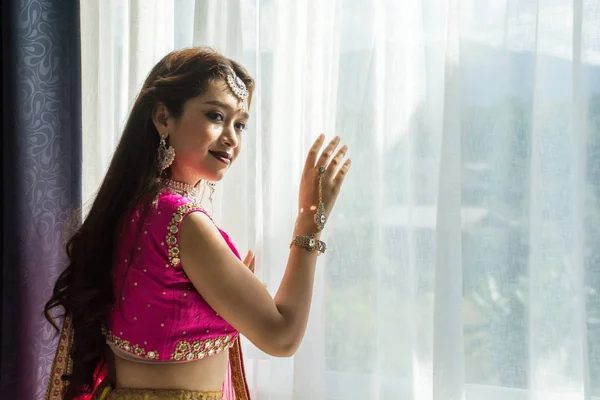 Pink and Yellow Indian Costume Beautiful Girl, face partially co — Stock Photo, Image