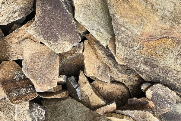 大棕色石头砖的石头背景 — 图库照片