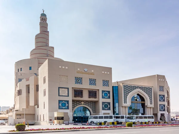 Doha, Katar - 20 Aralık 2018: mimarlık, kültür merkezi nin inşası