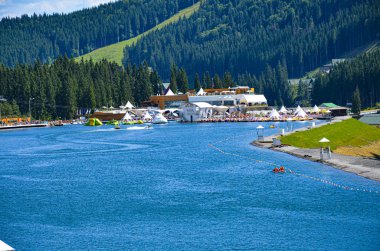 Voda gündüz ve gece kulübü, Bukovel Dağı