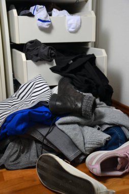 Bir gardırop fotoğrafı