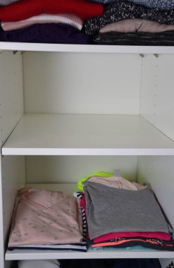 Bir gardırop fotoğrafı