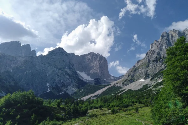 Wilder Kaiser Tyrol Daki Sıradağ — Stok fotoğraf