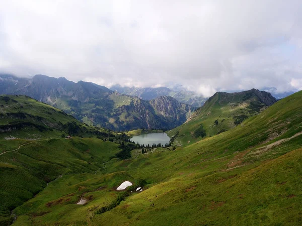 巴伐利亚的高山湖Seealpsee — 图库照片