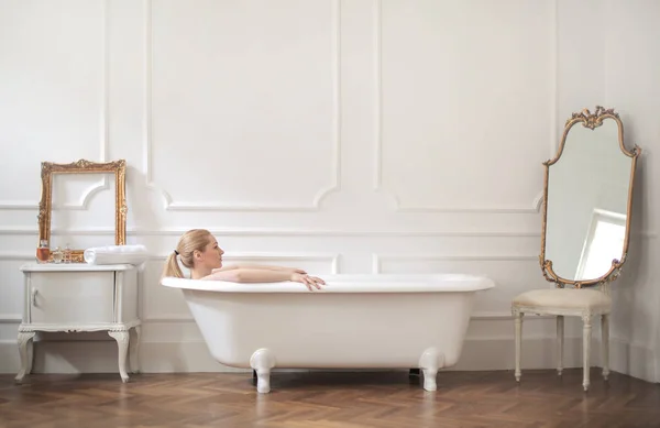 Young Blond Woman Relaxing Bath Tube — 스톡 사진