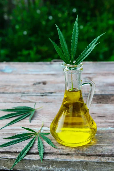 Cannabis Oil Bottle Wooden Background — Stock Photo, Image